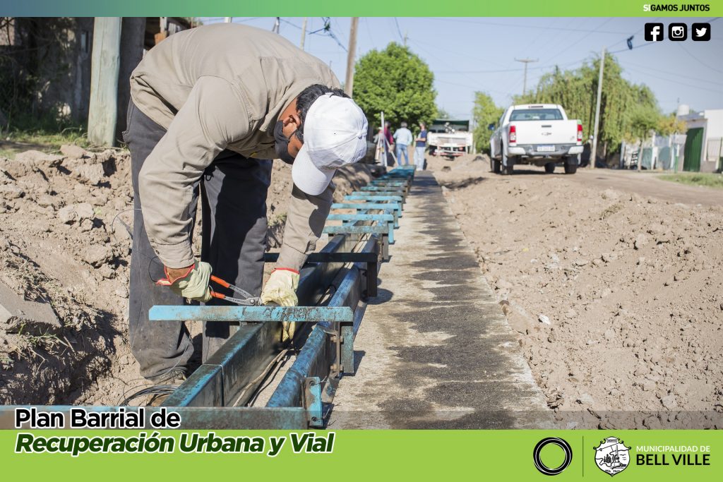 Obra simultánea de cordón cuneta en dos cuadras del Noroeste de la ciudad.