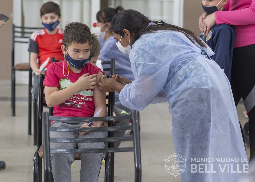 En el vacunatorio municipal se aplicaron hoy 714 dosis contra el Covid 19