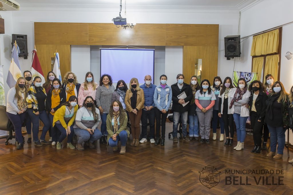 Equipos municipales de la ciudad y la zona fueron capacitados en la Asignación Universal por Hijo