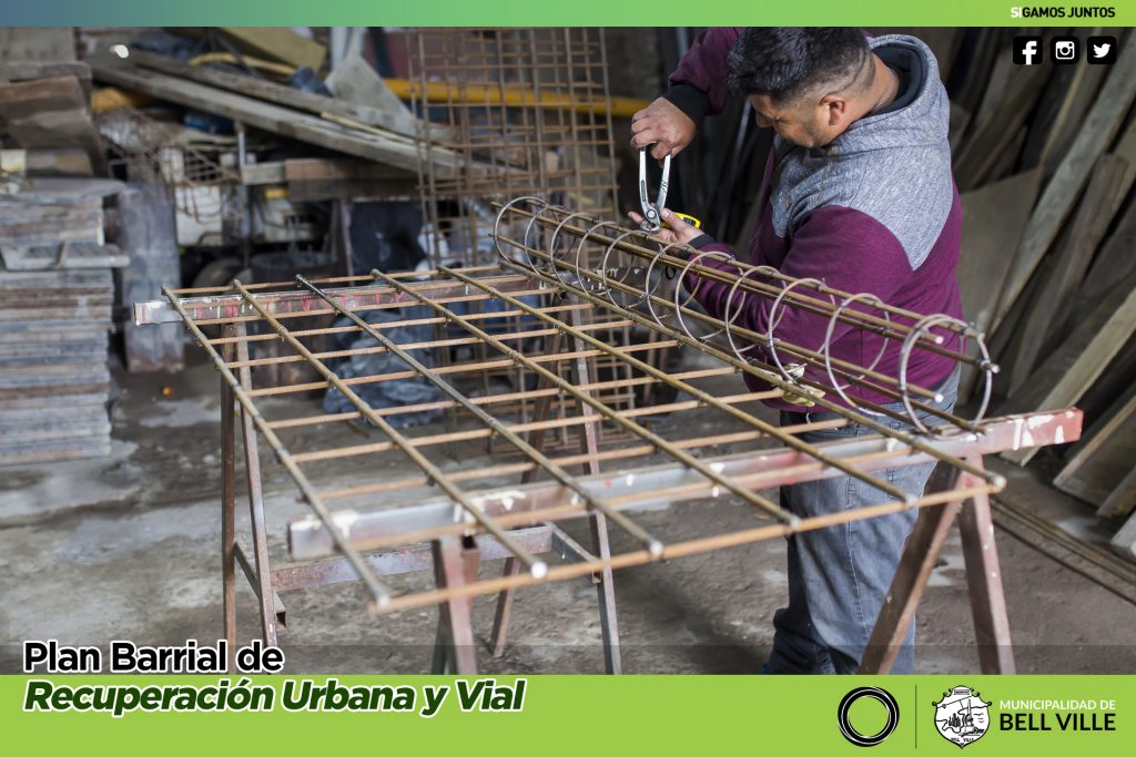 La lluvia no impide la actividad habitual en el Corralón Municipal