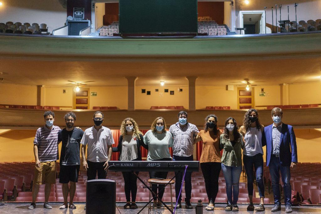 Ya se logró el registro audiovisual del Himno Nacional grabado por voces bellvillenses