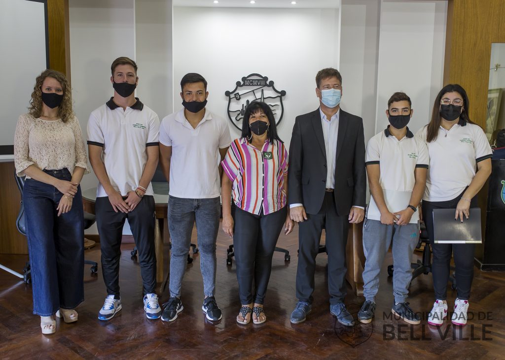 Emprendedorismo con alumnos del IPEM Nº 140