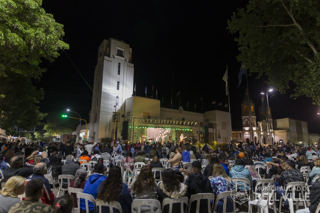 Dr. Briner: “Era necesario reencontramos entre vecinos en una celebración como el cumpleaños de Bell Ville”