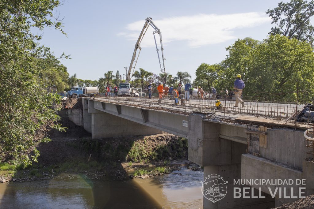 Notables avances en el puente de avenida Güemes