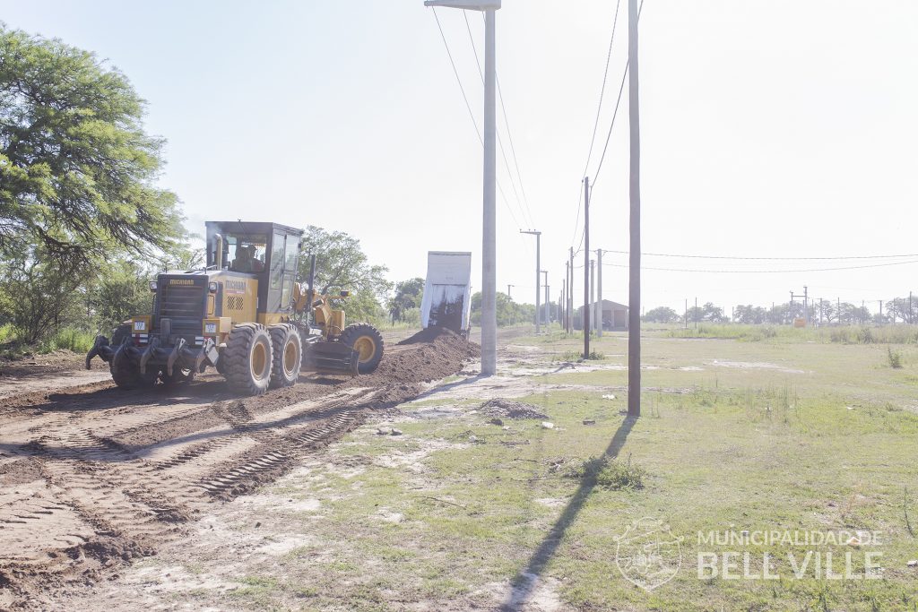 Nivelado de calles en el futuro barrio Los Espinillos