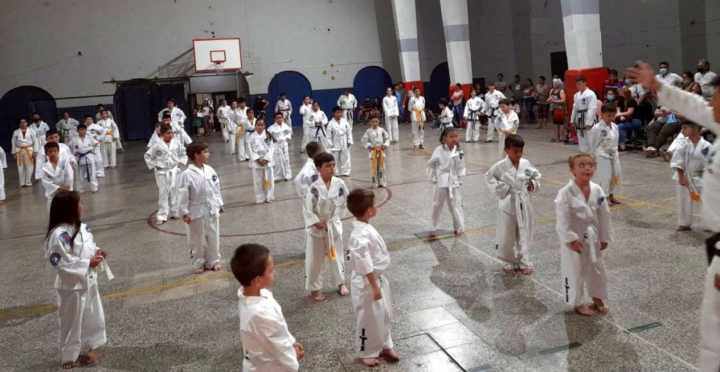 Importante crecimiento de la Escuela de Taekwondo Choi-Yong