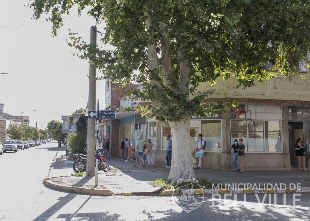 Covid 19: Hoy se confirmaron 45 casos nuevos y se vacunaron a 566 vecinos