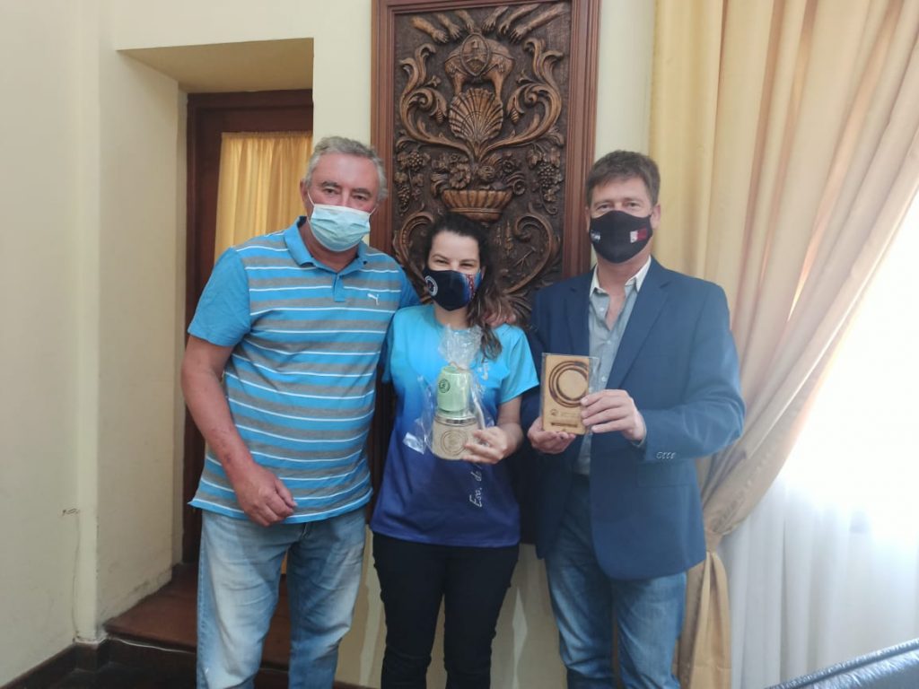 El intendente recibió a la campeona nacional de patín Manuela Ríos