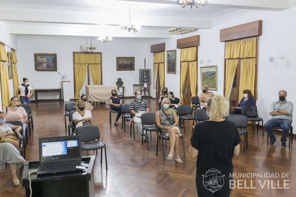 Difunden a través de Centros Vecinales el Programa Empleo Independiente