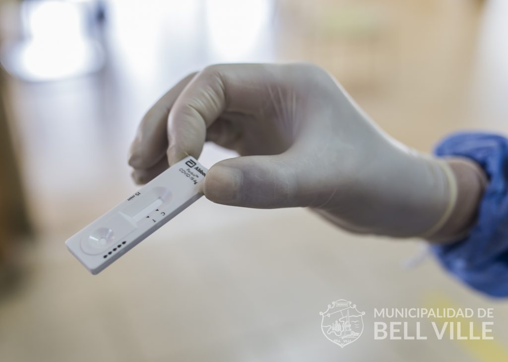 Covid 19: Hoy hubo 85 casos positivos y se vacunaron a 293 vecinos