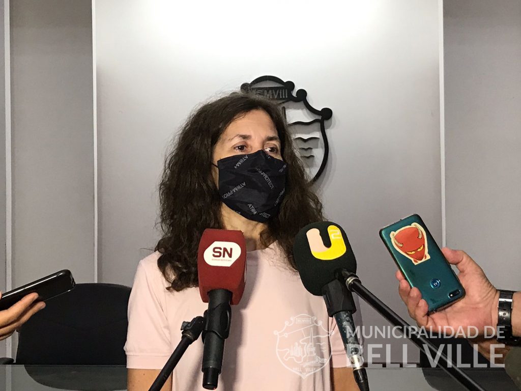 Intervenciones de danzaterapia en la plaza 25 de Mayo