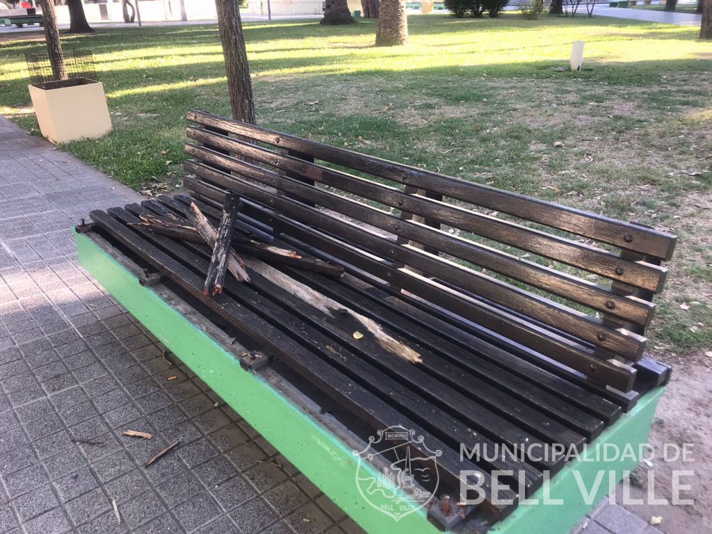 No se detiene la vandalización en espacios públicos municipales