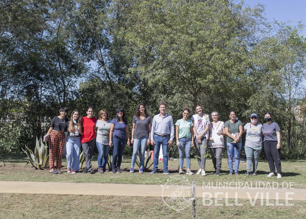 Intervenciones artísticas en el Paseo de la Mujer “Florentina Gómez Miranda”