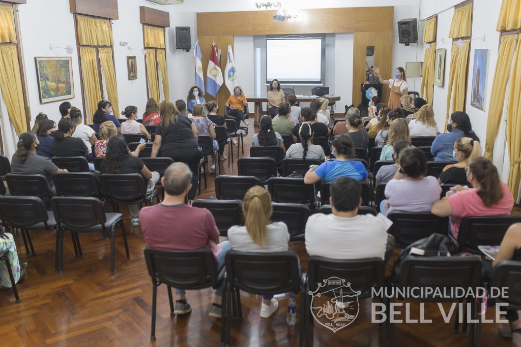 Se puso en marcha el Curso de Formación de Cuidadores Domiciliarios