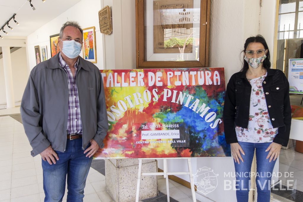 Obras pictóricas sobre la mujer se exponen en la Biblioteca Popular “Ramón J. Cárcano”