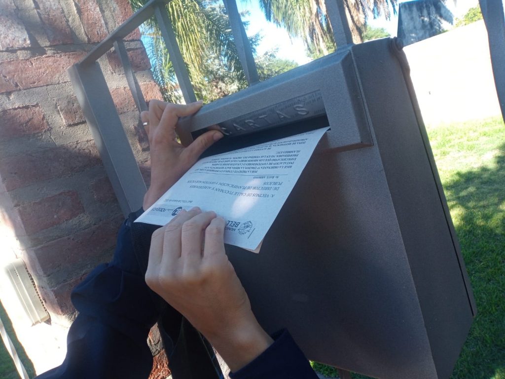 Notifican a frentistas de calle Tucumán lindante al Parque Tau