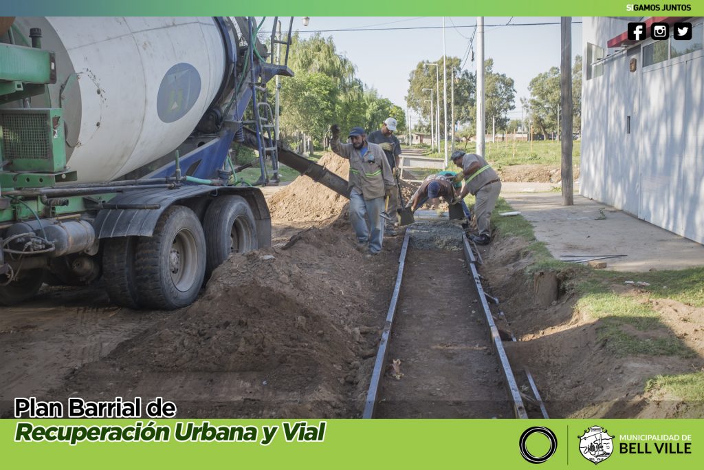 Obra de cordón cuneta en calle Urquiza