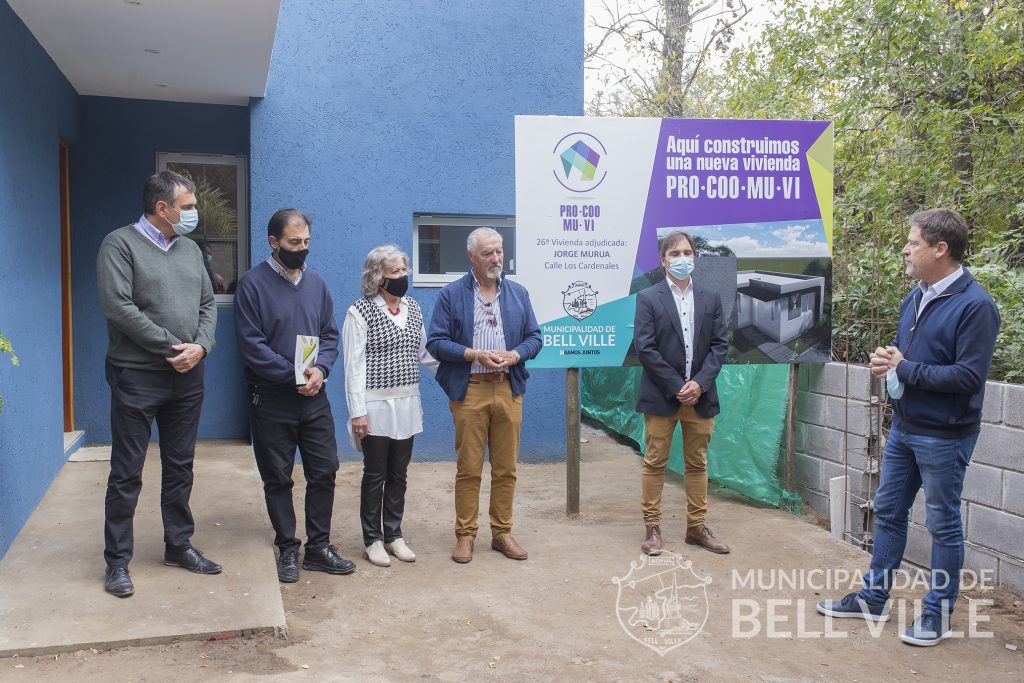 Este mediodía se entregó otra vivienda por el programa Pro.Coo.Mu.Vi.