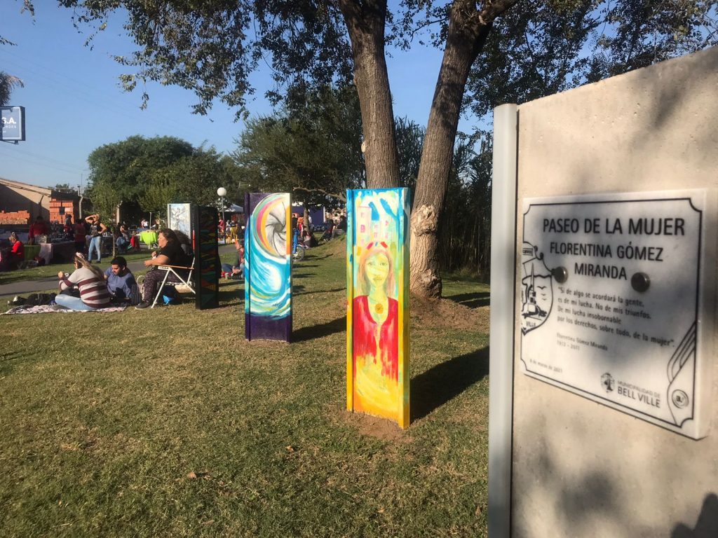 Excelente acompañamiento de vecinos en el Paseo de la Mujer