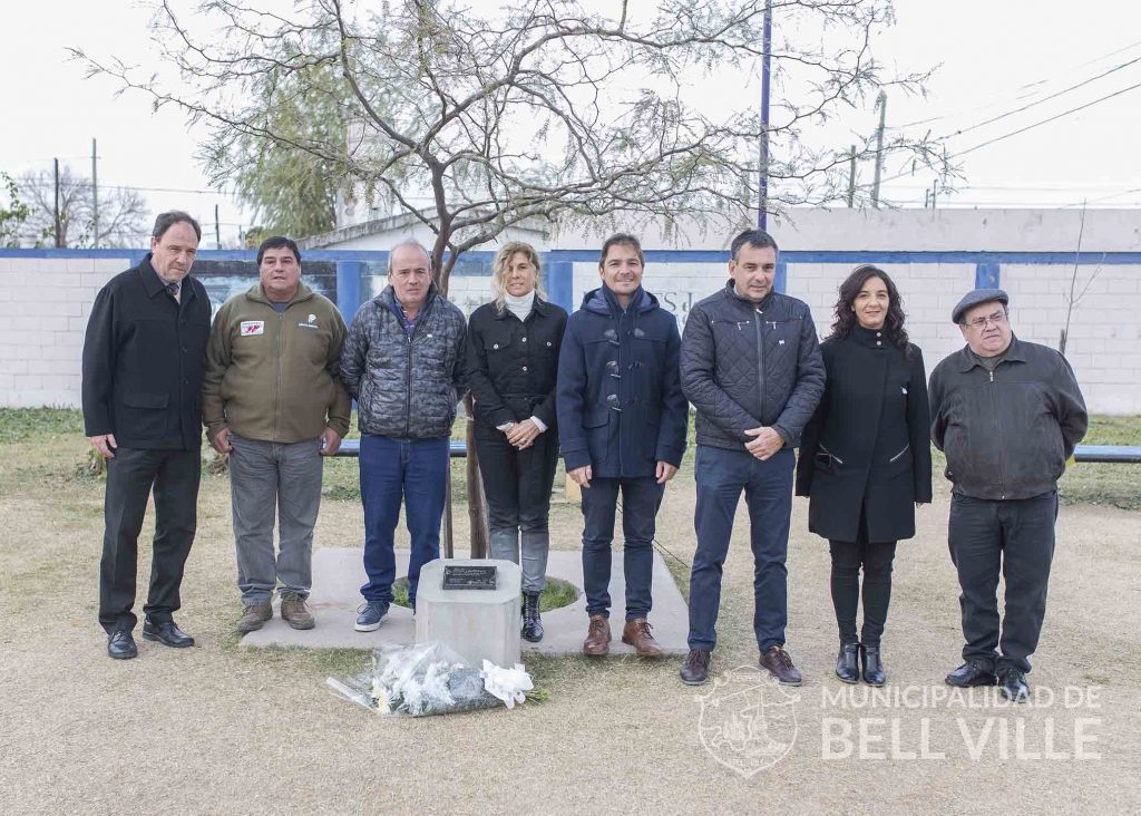 Hoy se recordó al héroe bellvillense caído en combate en Malvinas, teniente Jorge Bono
