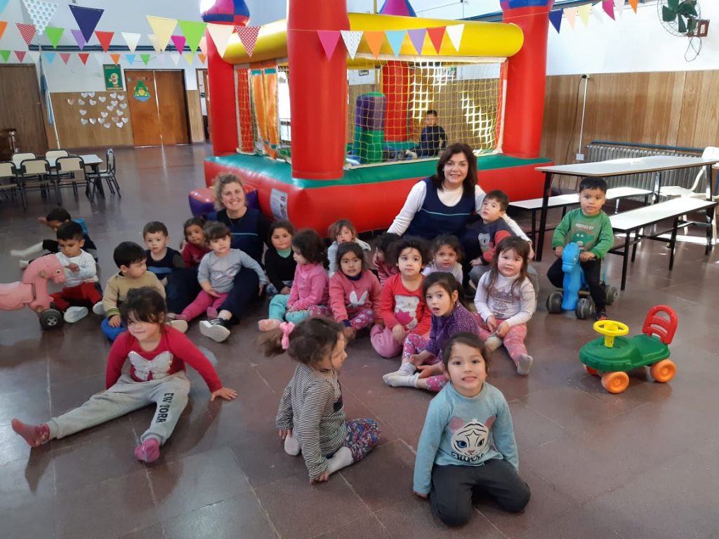 En la Guardería Constancio C. Vigil se festejó el Día del Niño