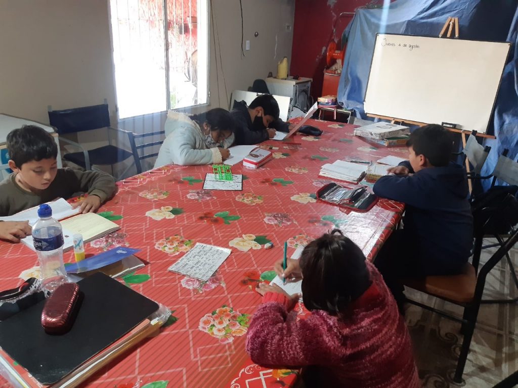 Más de 170 niños reiniciaron el apoyo escolar luego de las vacaciones de invierno