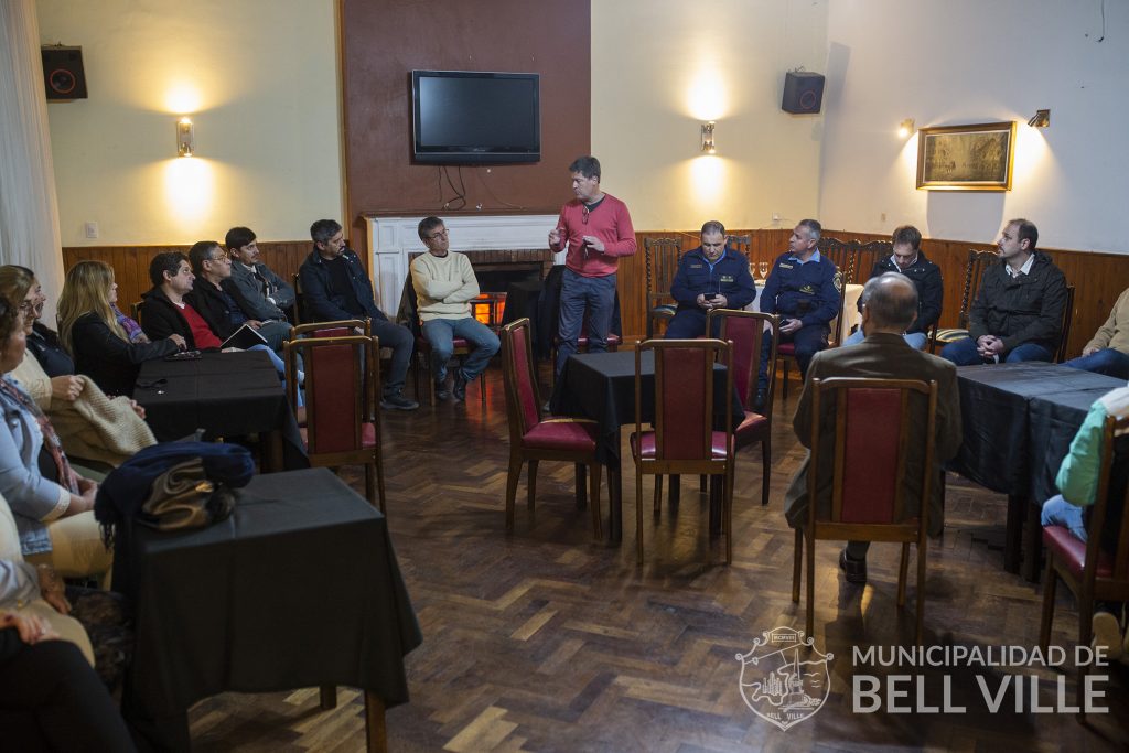 El Dr. Briner invitó a denunciar cualquier hecho de inseguridad 