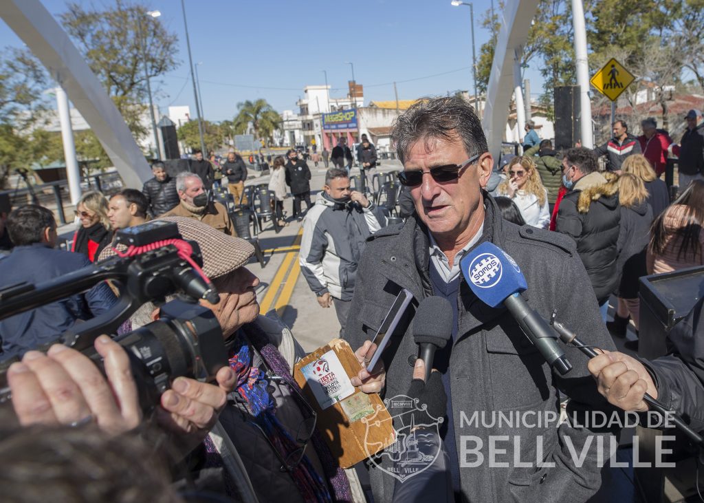 Mario Kempes se mostró sorprendido por el nivel de obras