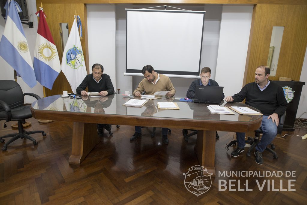 Cuatro empresas ofertaron para construir 20 viviendas semillas