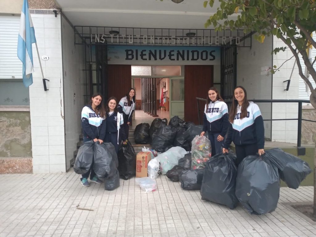 Lo recolectado por estudiantes en la UBES Ambiental ya tiene su destino