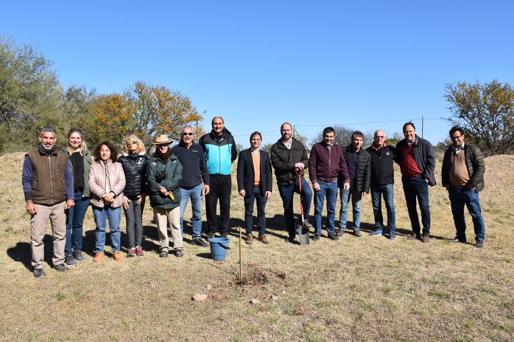 Comenzó la campaña de reforestación de la Reserva Natural Parque Francisco Tau