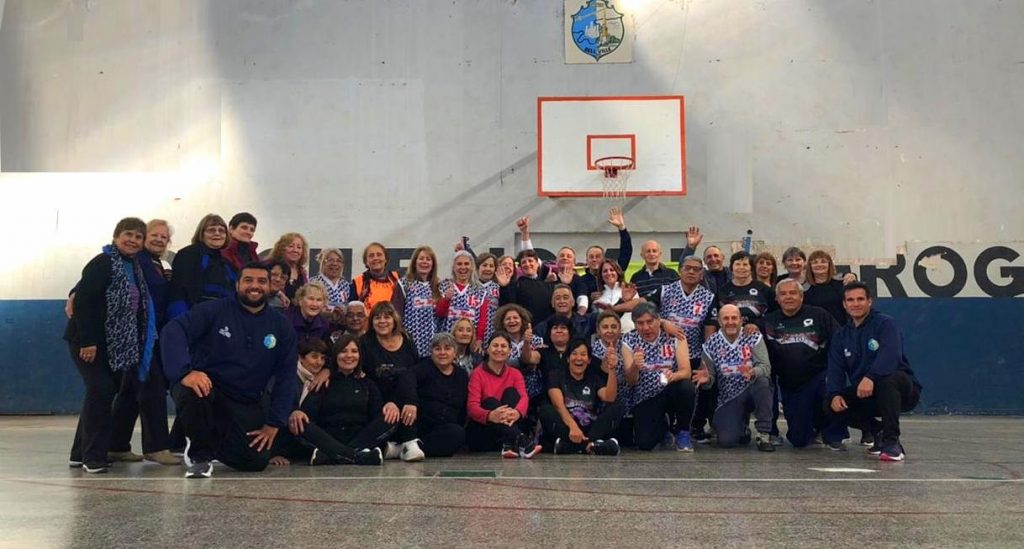 Los jubilados festejaron su día con actividades saludables