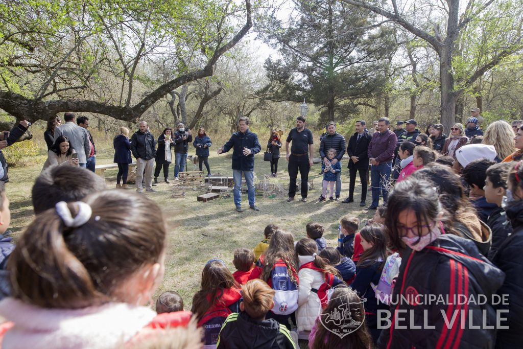 Policía Ambiental liberó 82 aves silvestres en la Reserva Natural Parque Francisco Tau