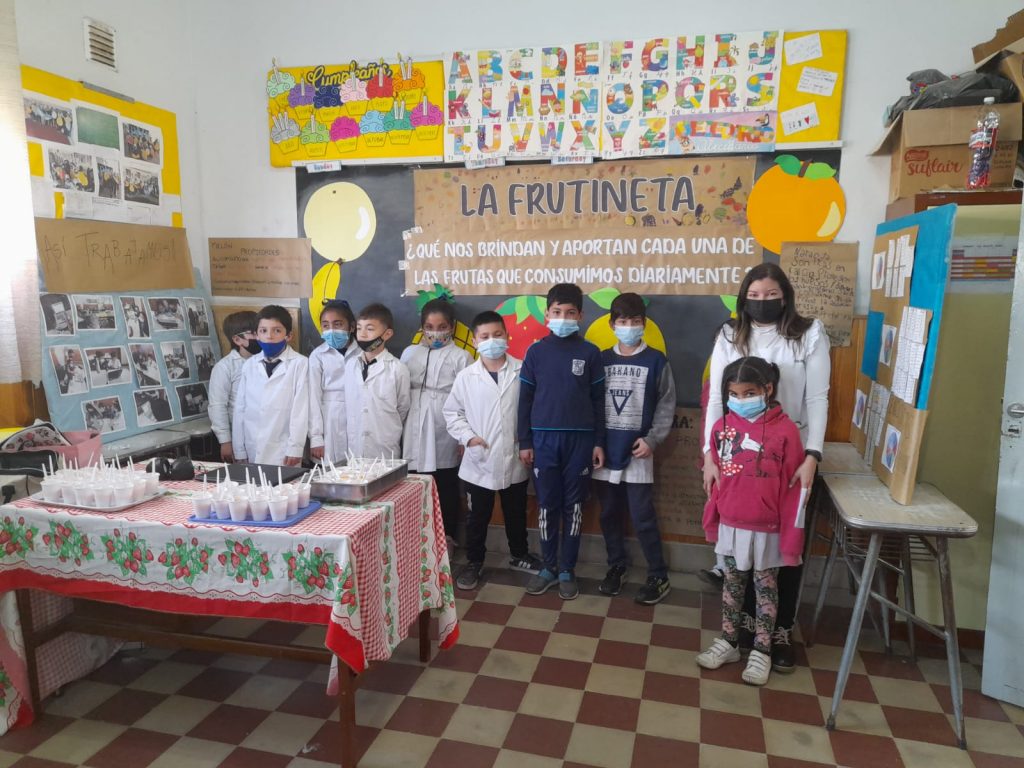 Invitación a la comunidad a votar on line por un trabajo de la Escuela Alberdi