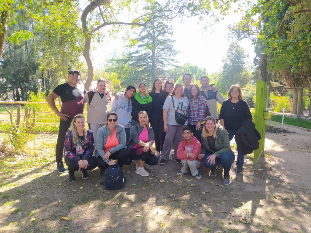 Alumnos de Viverismo y Huerta visitaron el Corralón Municipal