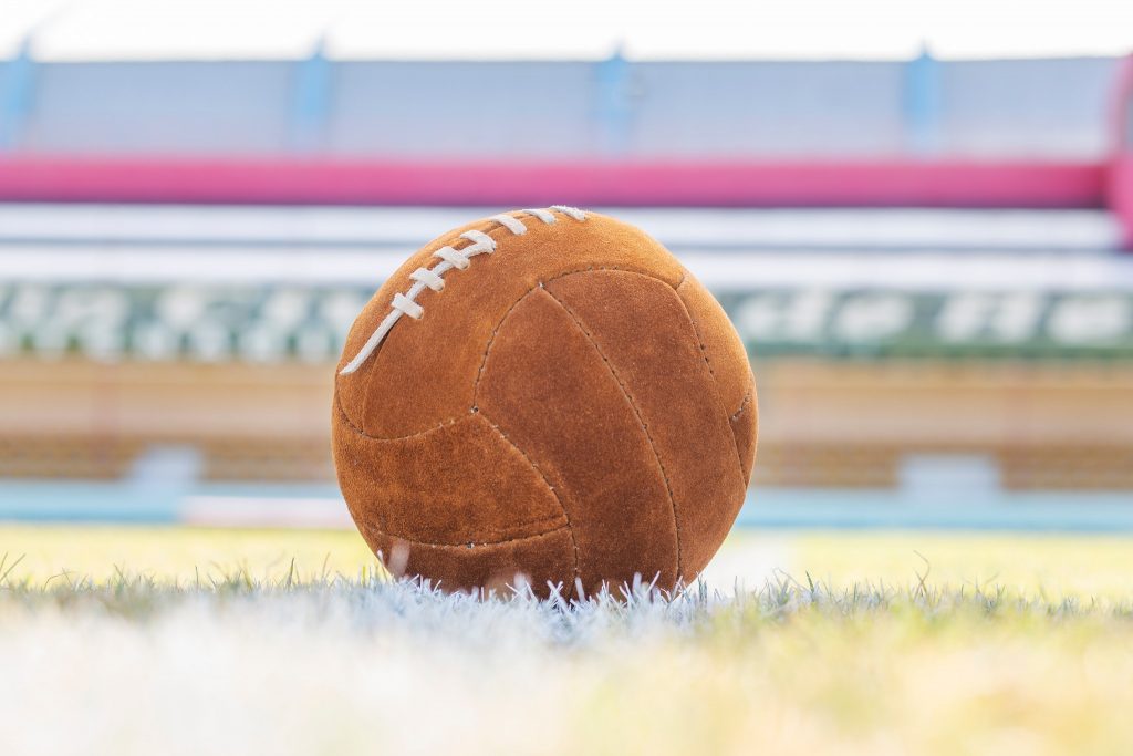 Todo listo para el 1er. homenaje mundial a los inventores de la pelota de fútbol sin tiento