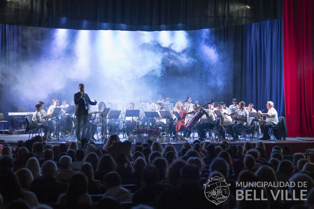 La Banda Municipal brilló en el Concierto de Gala por el aniversario de Bell Ville
