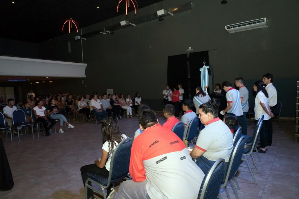 Con la presencia del intendente municipal, el Instituto Montessori tuvo su acto de cierre lectivo