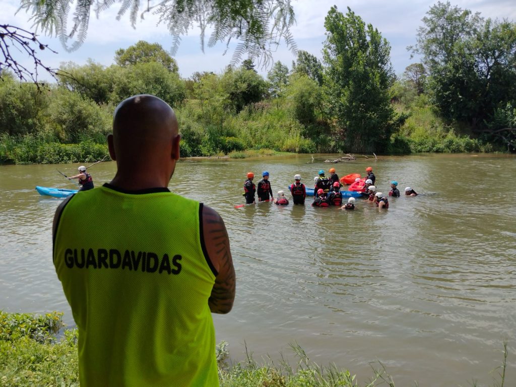 Importante capacitación para bomberos y guardavidas municipales