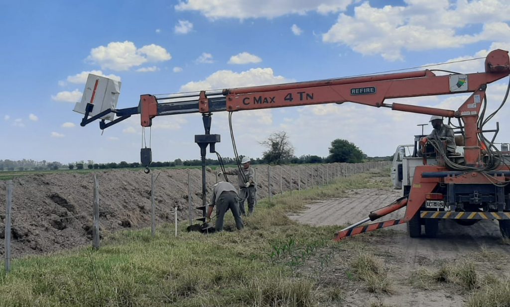 Comenzó el tendido eléctrico para la estación depuradora de líquidos cloacales