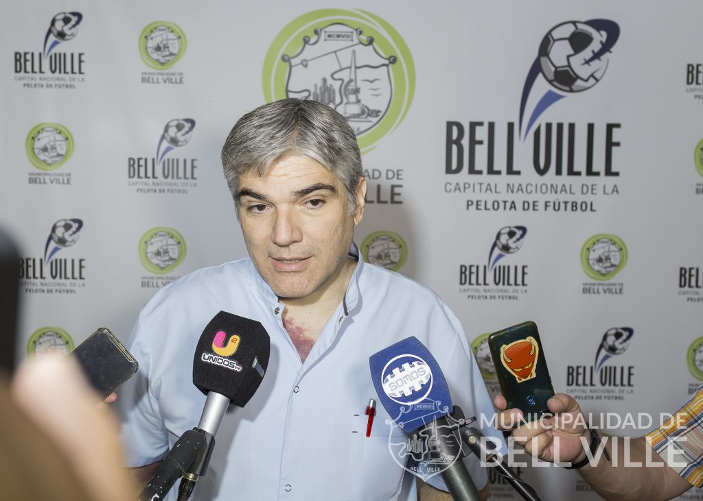 Es muy importante cumplir con la vacunación en niños contra sarampión, rubéola, paperas y polio