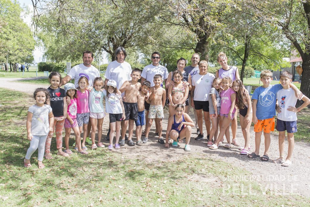 Esta temporada la Escuela Municipal de Verano, superó los 800 asistentes entre niños y adultos