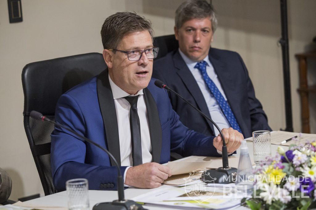 El intendente anunció inversiones municipales en obras públicas por más de mil millones de pesos