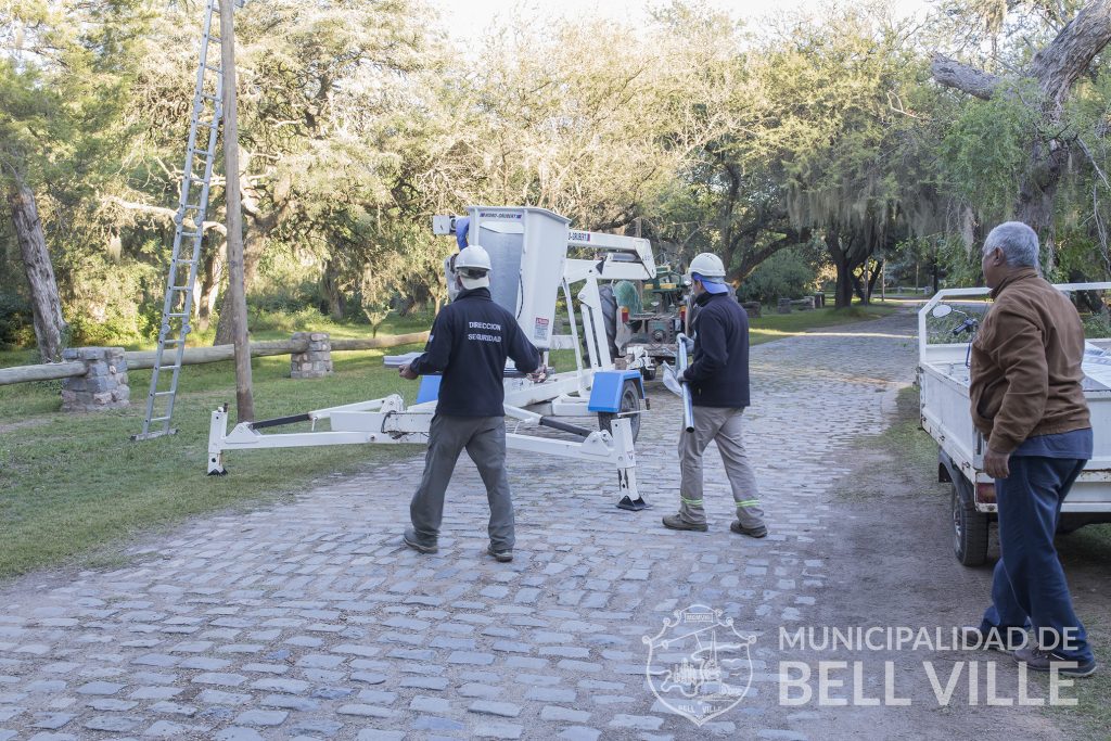 Dotan de luminaria Led autosuficiente en la Reserva Natural Parque Francisco Tau