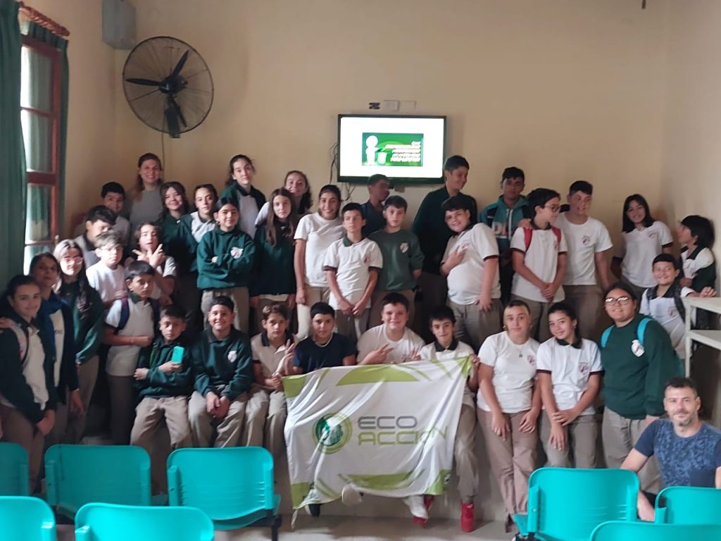 En educación ambiental, ya recibieron capacitaciones más de 700 niños y jóvenes