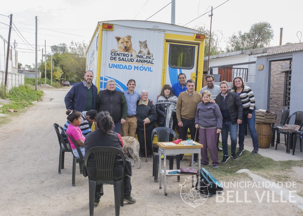 Otras 21 cirugías en animales se practicaron en dos barrios por el Castrador Móvil