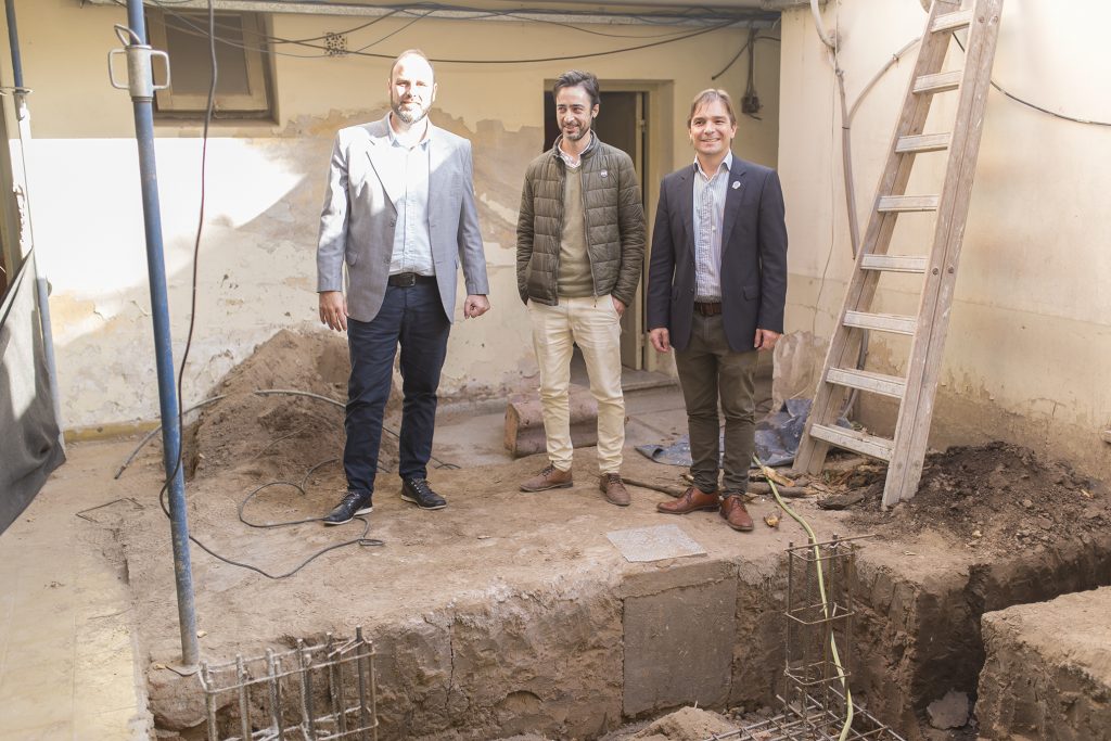 Está en plena ejecución la obra para instalar el ascensor y refacciones en el edificio municipal