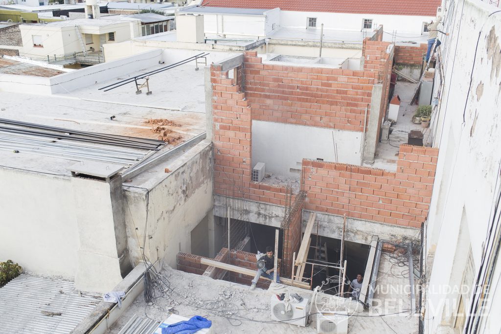 Avanza la obra del ascensor en el edificio municipal