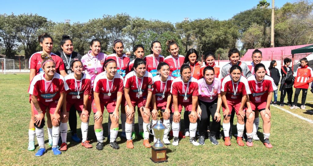 Central se quedó con el Primer Campeonato Provincial de Fútbol Femenino