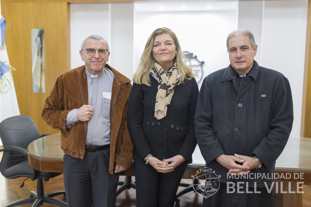El sacerdote Luis Zazano estará presente en nuestra ciudad el martes 10 de octubre.